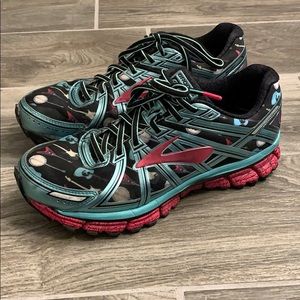 Brooks Adrenaline